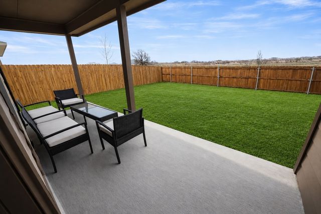7924 Oaktown Drive, Fort Worth, TX 76131