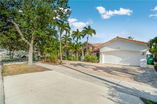 15114 SW 35th Ter, Miami, FL 33185