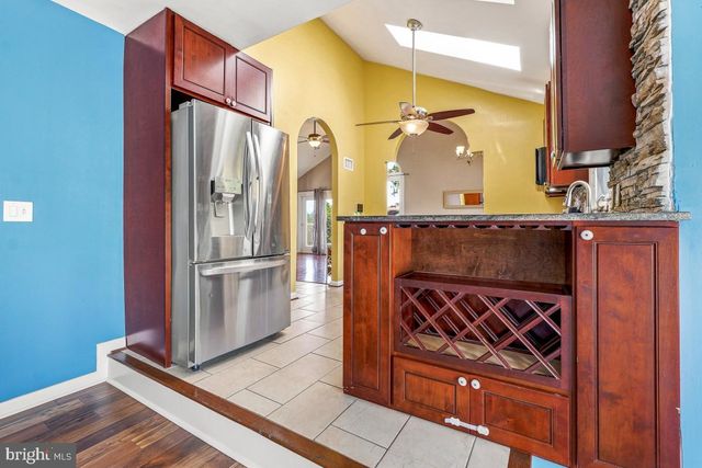 425 ROSIER RD, Fort Washington, MD 20744