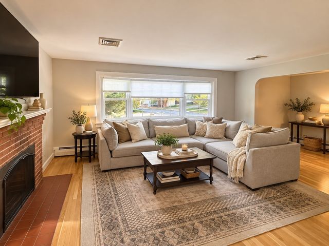 36 Lincoln Terrace 0, Waltham, MA 02451