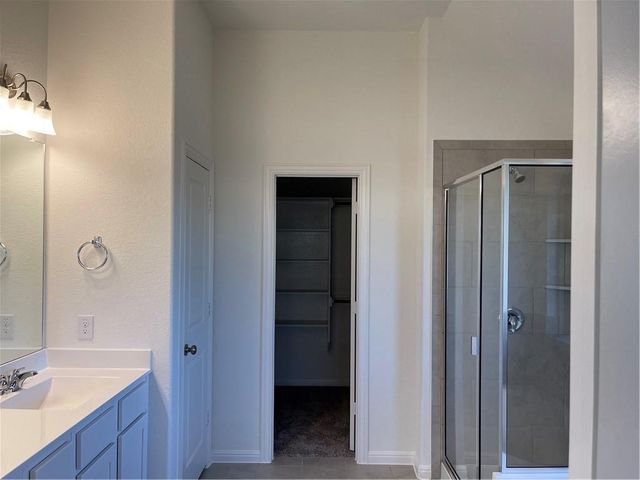 208 Baralo ST, Leander, TX 78641