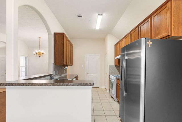 2200 Jefferson Crossing, Conroe, TX 77304