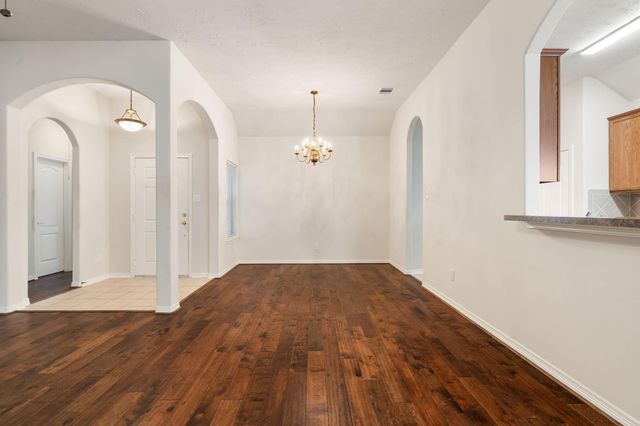 2200 Jefferson Crossing, Conroe, TX 77304