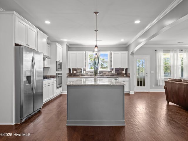 304 Arrington Court, Hubert, NC 28539