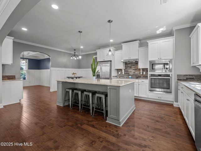 304 Arrington Court, Hubert, NC 28539