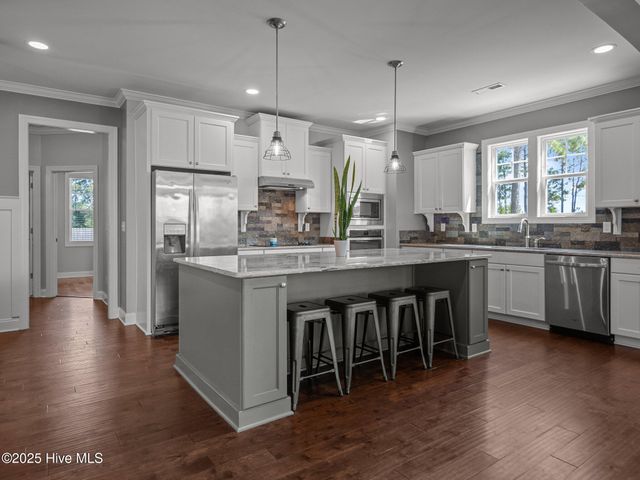 304 Arrington Court, Hubert, NC 28539
