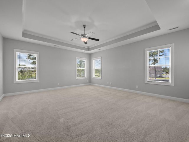 304 Arrington Court, Hubert, NC 28539