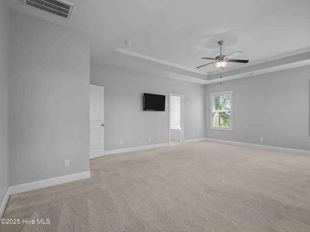 304 Arrington Court, Hubert, NC 28539