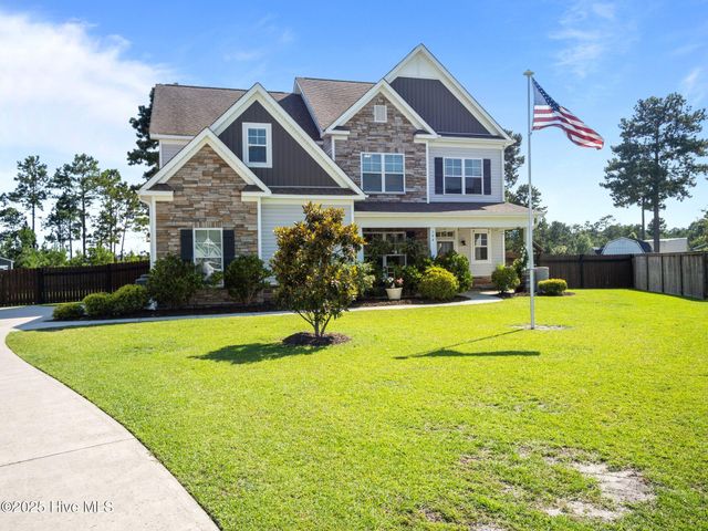 304 Arrington Court, Hubert, NC 28539