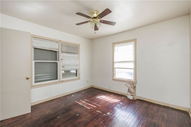3701 Bertram St, Corpus Christi, TX 78416