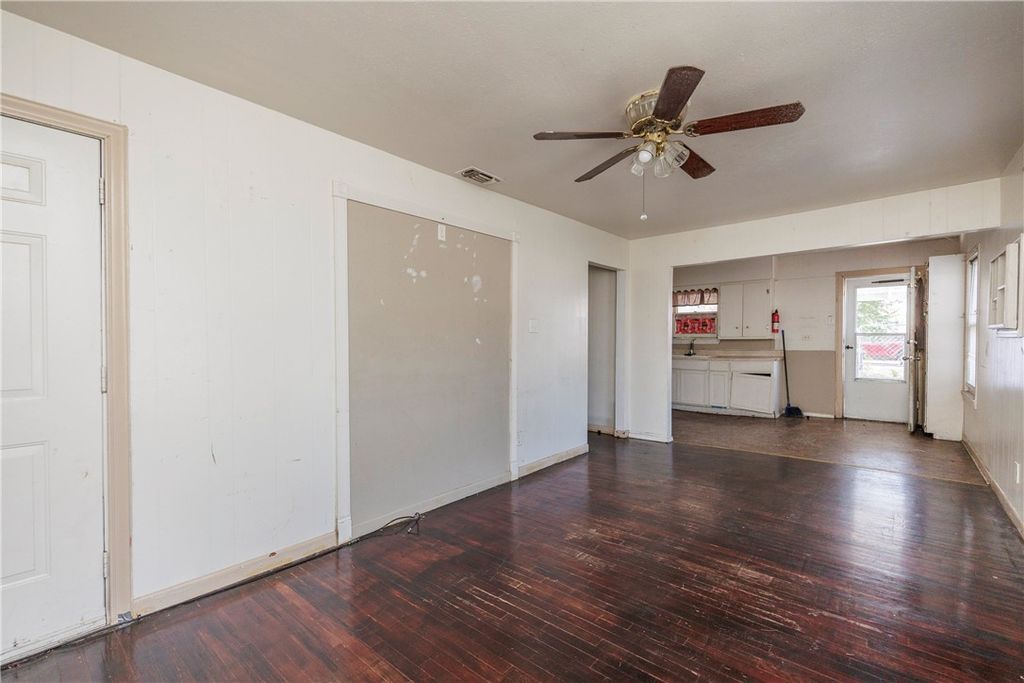 3701 Bertram St, Corpus Christi, TX 78416 — photo 5