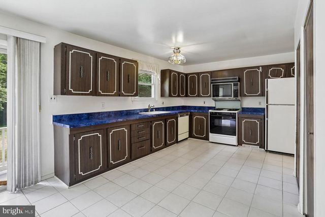 8303 MONTPELIER DR, Laurel, MD 20708