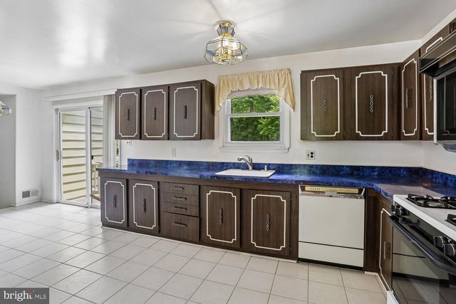 8303 MONTPELIER DR, Laurel, MD 20708