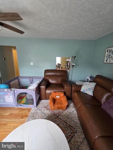 228 OAK LEAF, Halethorpe, MD 21227