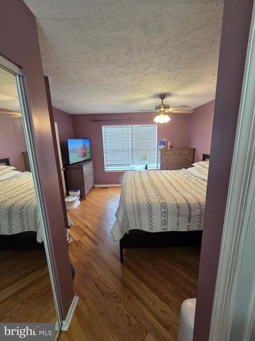 228 OAK LEAF, Halethorpe, MD 21227