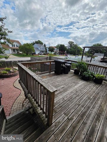 228 OAK LEAF, Halethorpe, MD 21227