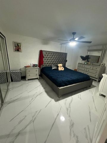 18041 NW 3rd Ave, Miami Gardens, FL 33169