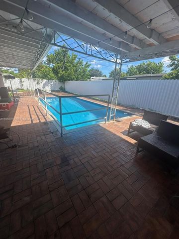 18041 NW 3rd Ave, Miami Gardens, FL 33169