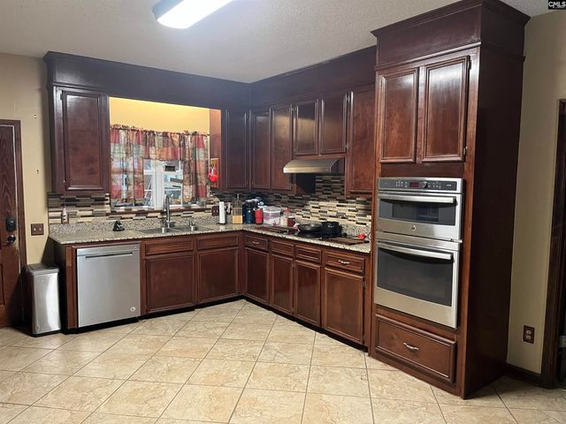 210 Hutto Hill, Gilbert, SC 29054