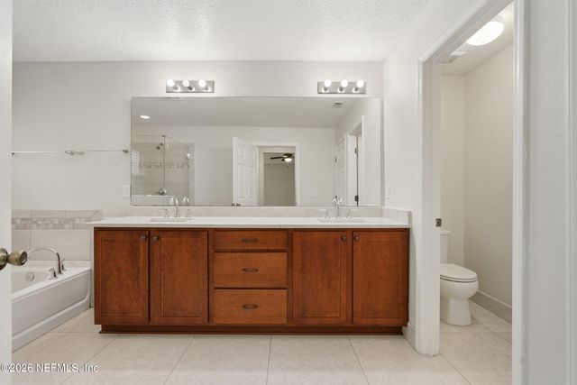 12513 WESTBERRY MANOR Drive, Jacksonville, FL 32223