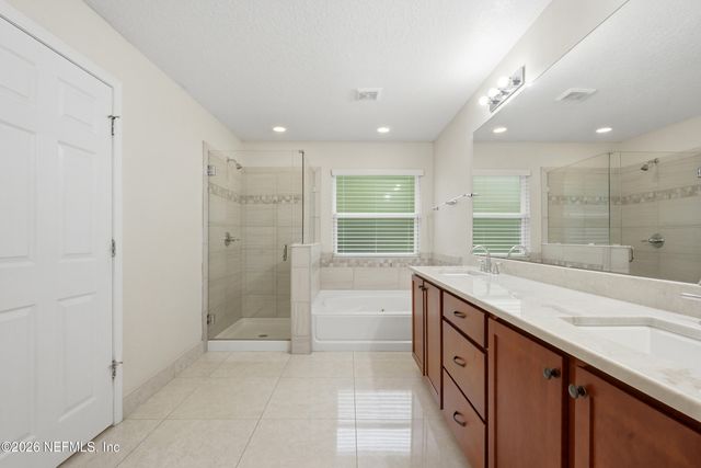 12513 WESTBERRY MANOR Drive, Jacksonville, FL 32223