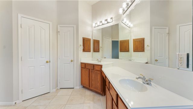 6412 Stewart Boulevard, The Colony, TX 75056