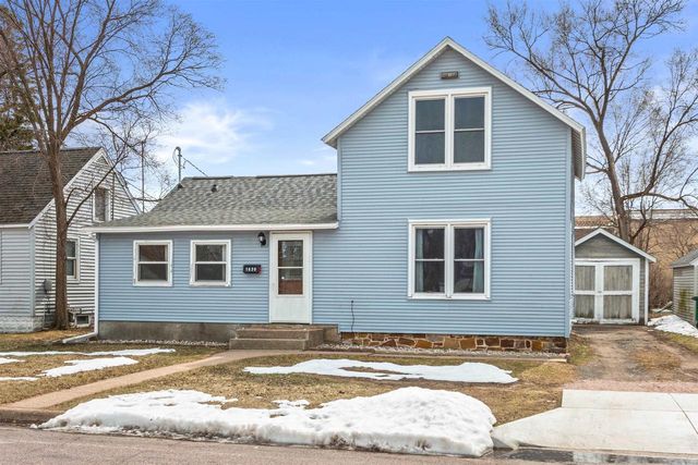 1630 OAK STREET, Wisconsin Rapids, WI 54494