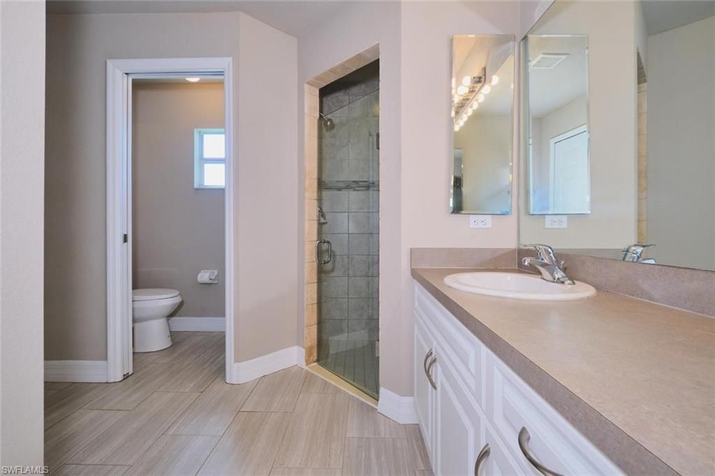 Image 17 of property listing at 235 SW 12th ST, Cape Coral, FL 33991