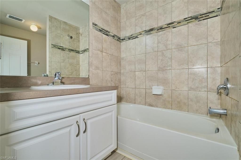 Image 26 of property listing at 235 SW 12th ST, Cape Coral, FL 33991