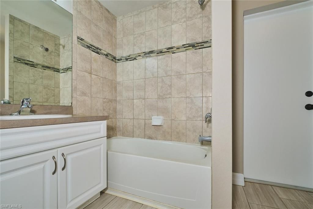 Image 27 of property listing at 235 SW 12th ST, Cape Coral, FL 33991