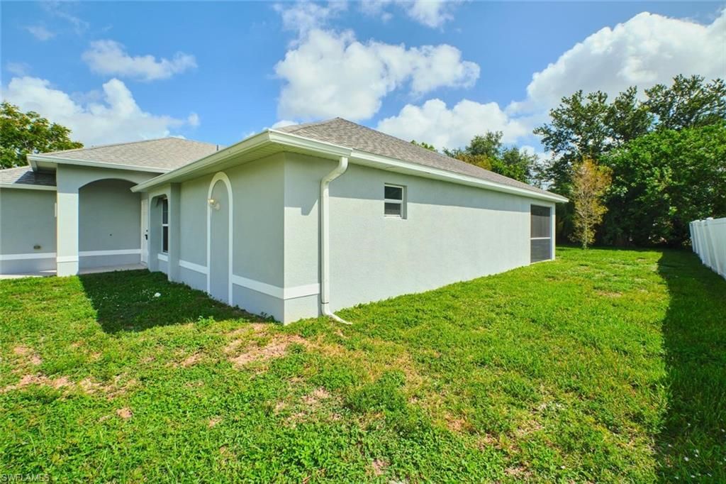 Image 35 of property listing at 235 SW 12th ST, Cape Coral, FL 33991