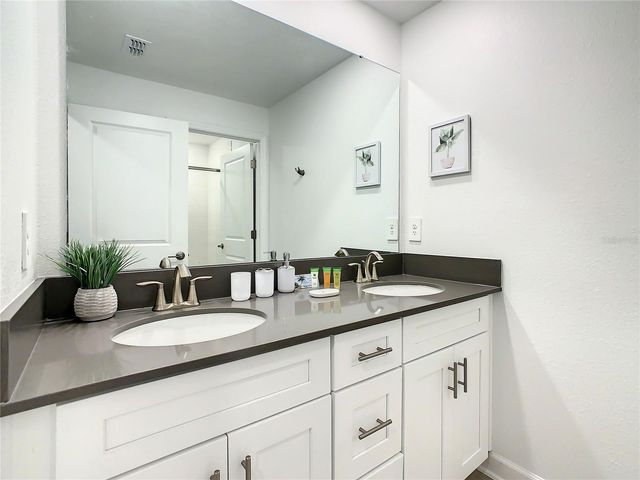 2573 READING TRAIL, Kissimmee, FL 34746