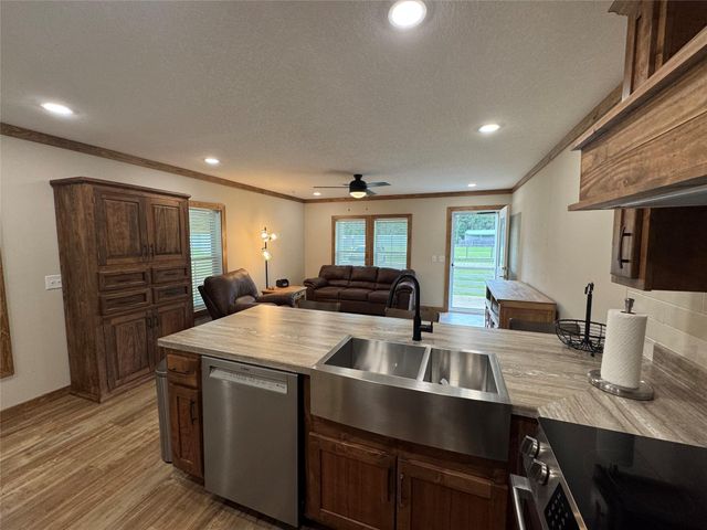 3062 Fm 1007, Brookeland, TX 75931