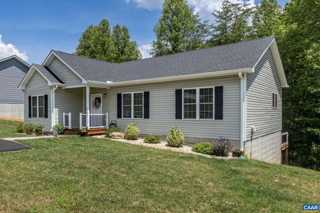 261 BARRINGTON DR, Stanardsville, VA 22973
