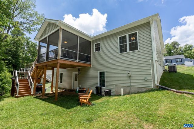 261 BARRINGTON DR, Stanardsville, VA 22973