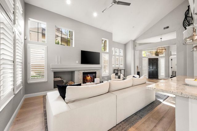 9814 Villa Francisco Ln, Granite Bay, CA 95746