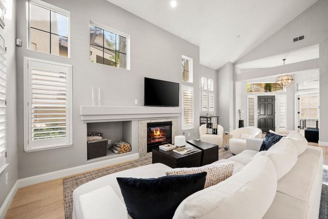 9814 Villa Francisco Ln, Granite Bay, CA 95746
