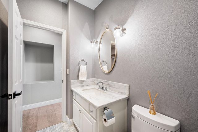 9814 Villa Francisco Ln, Granite Bay, CA 95746
