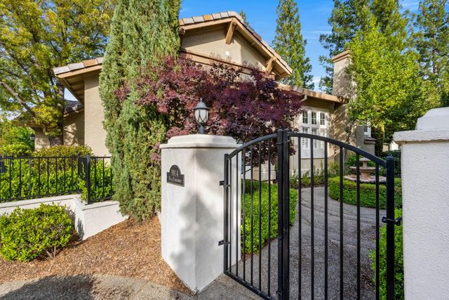 9814 Villa Francisco Ln, Granite Bay, CA 95746