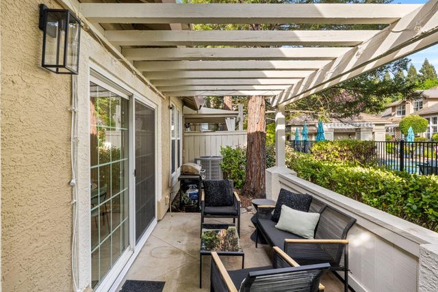 9814 Villa Francisco Ln, Granite Bay, CA 95746
