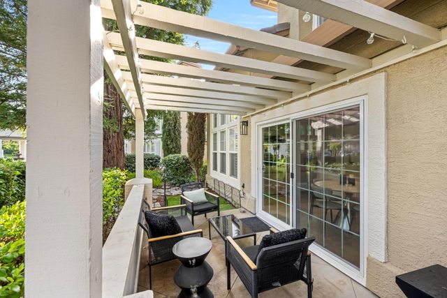 9814 Villa Francisco Ln, Granite Bay, CA 95746