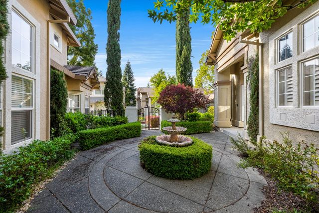 9814 Villa Francisco Ln, Granite Bay, CA 95746