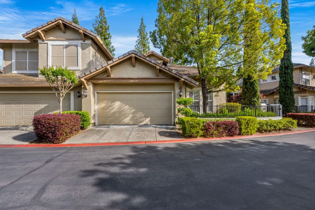 9814 Villa Francisco Ln, Granite Bay, CA 95746