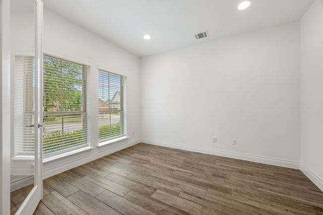 1917 Woolsey WAY, Leander, TX 78641