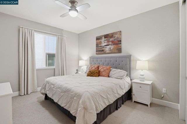 5227 Waterleaf Ln, Fairfield, CA 94534