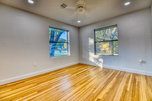 2370 San Marcus Avenue, Dallas, TX 75228