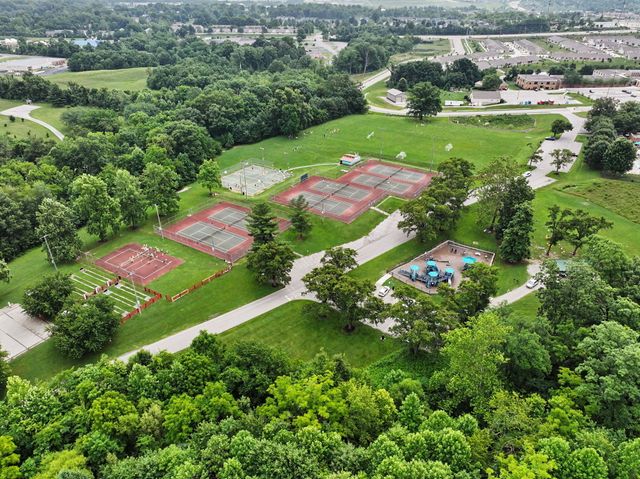 2448 Hickory Glen Lane, Burlington, KY 41005
