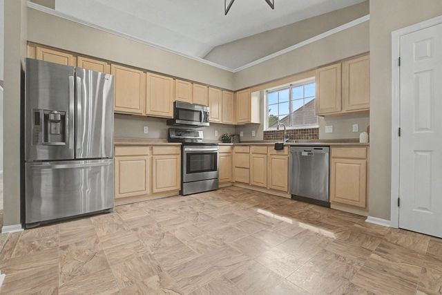 2448 Hickory Glen Lane, Burlington, KY 41005