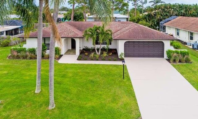 2413 SE Wishbone Road, Port St. Lucie, Port St Lucie, FL 34952
