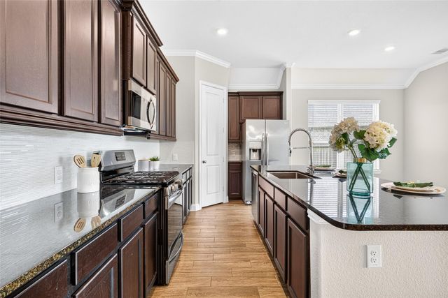 2403 Madera Landing Lane, Richmond, TX 77469